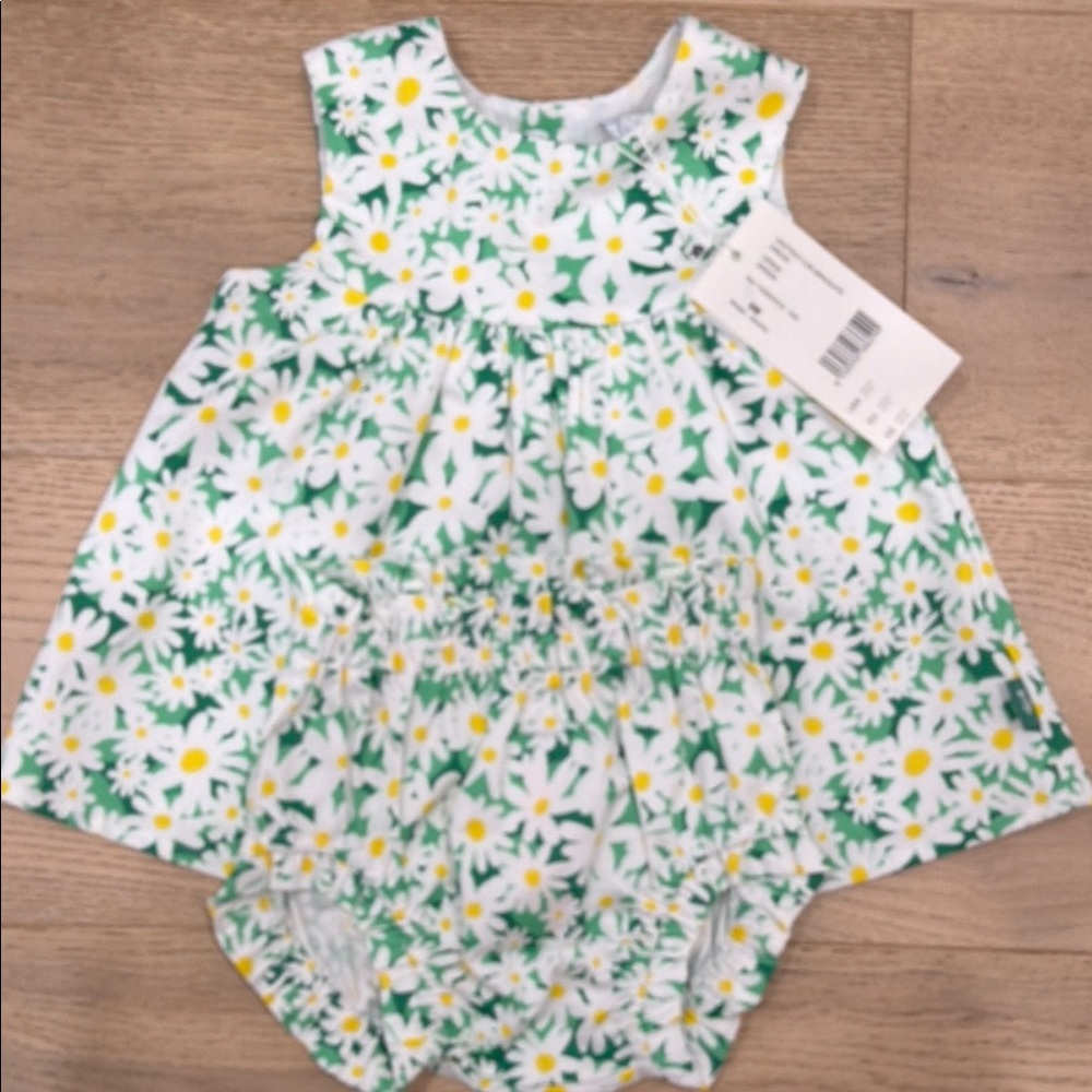 Tutto piccolo Floral Print Baby Dress and Bloomers Set